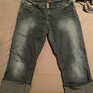 Angela capri stretch